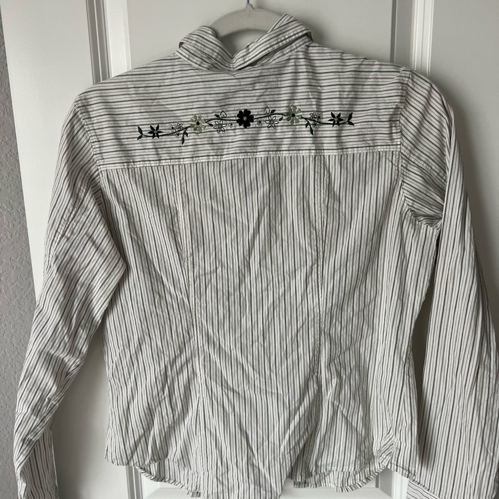 Western inspired button down - Picture 2 of 2